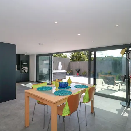 Number 7 Holiday home *