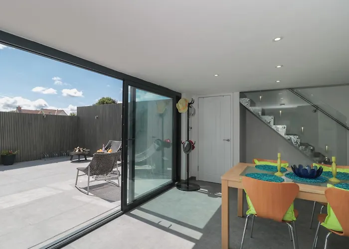 Number 7 布里斯托